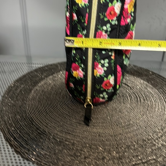 Betsey Johnson Black Floral Makeup Bag - Picture 7 of 11